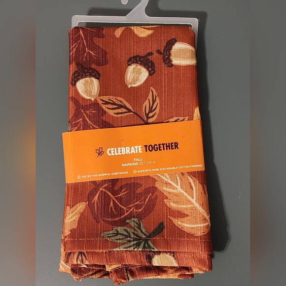 Celebrate Together Fall Leaf Fabric Napkins Set of 4 - Picture 1 of 3